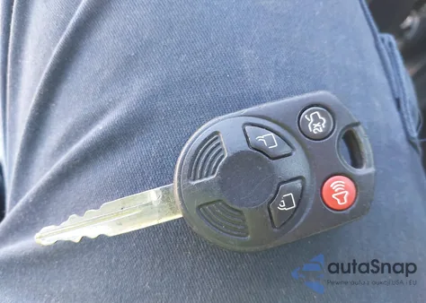 2009 Ford Escape Xlt z USA, uszkodzony, nr VIN 1FMCU03799KC98765